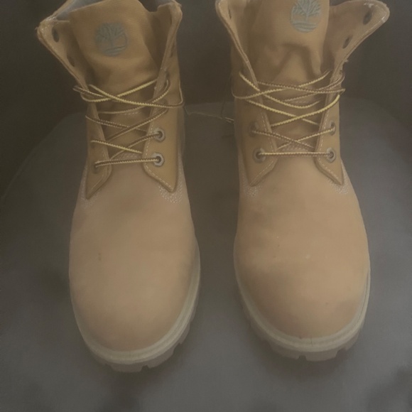 Timberland Boots - Picture 5 of 5